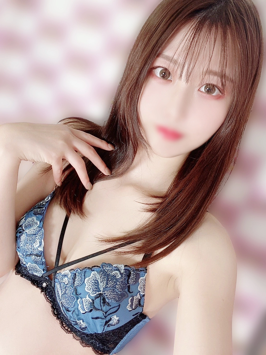 綾(りょう) 1